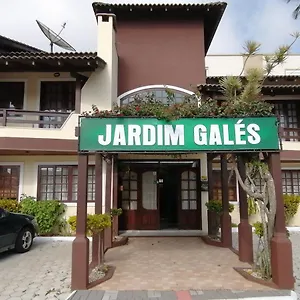 Pensión Residencial Jardim Galés Bombinhas